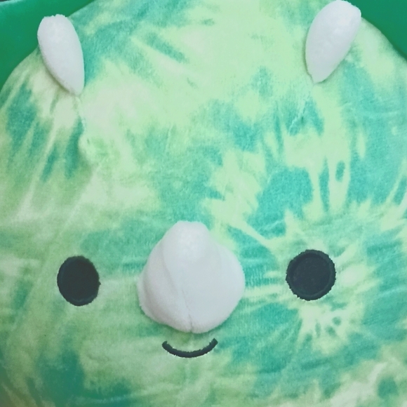 SQUISHMALLOWS KELLY TOY ROCIO TRICERATOPS PLUSH SOFT GREEN TIE DYED - Picture 2 of 6